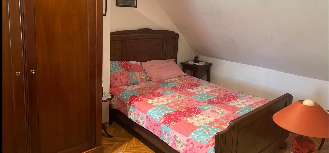 Double & Family Rooms In Tranquility In Blue Saint-Mars-sur-la-Futaie Exteriér fotografie