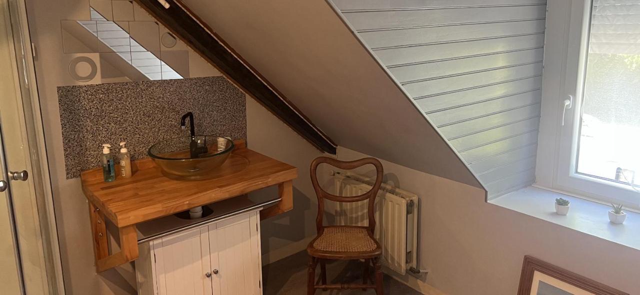 Double & Family Rooms In Tranquility In Blue Saint-Mars-sur-la-Futaie Exteriér fotografie