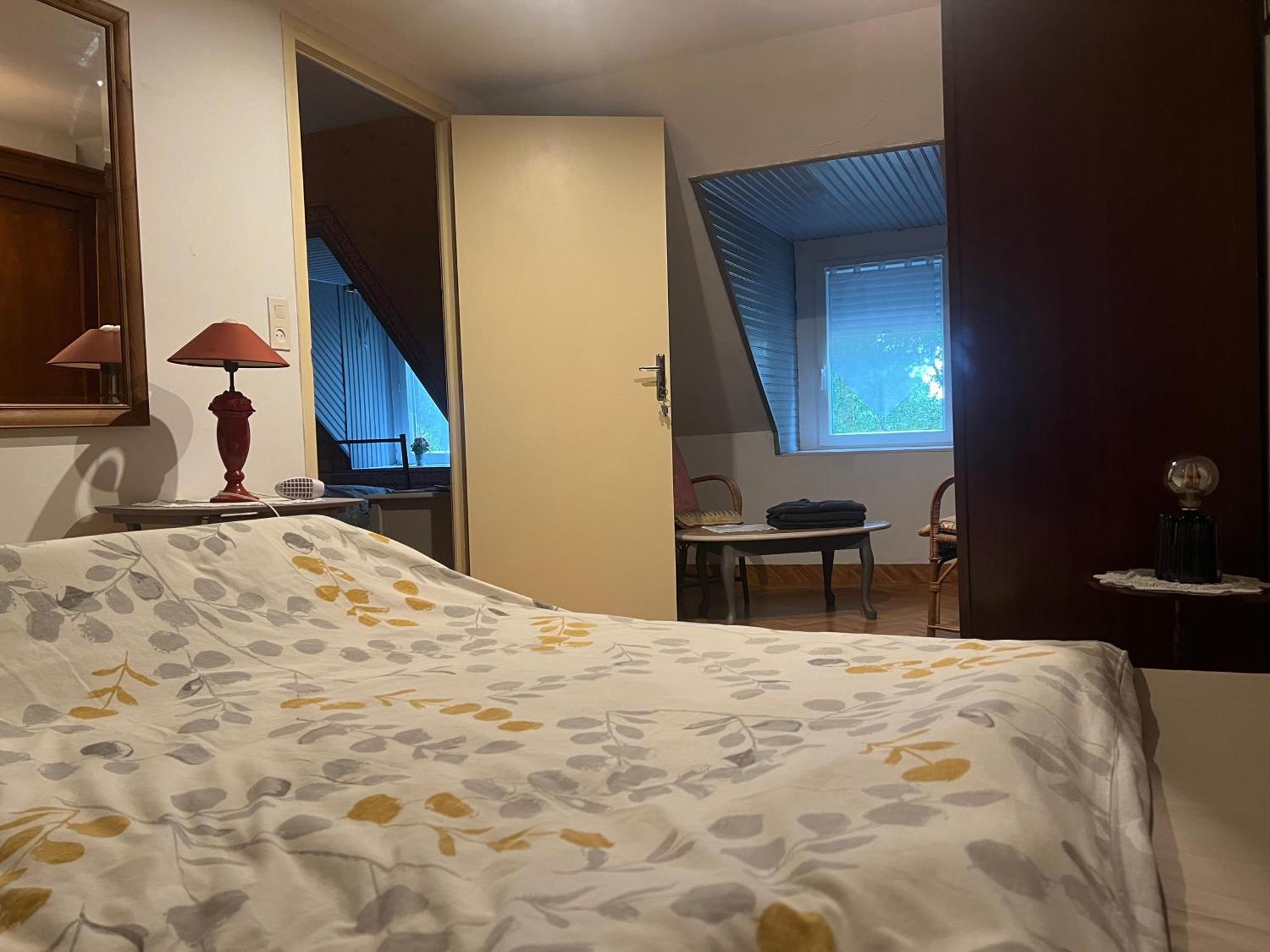 Double & Family Rooms In Tranquility In Blue Saint-Mars-sur-la-Futaie Exteriér fotografie